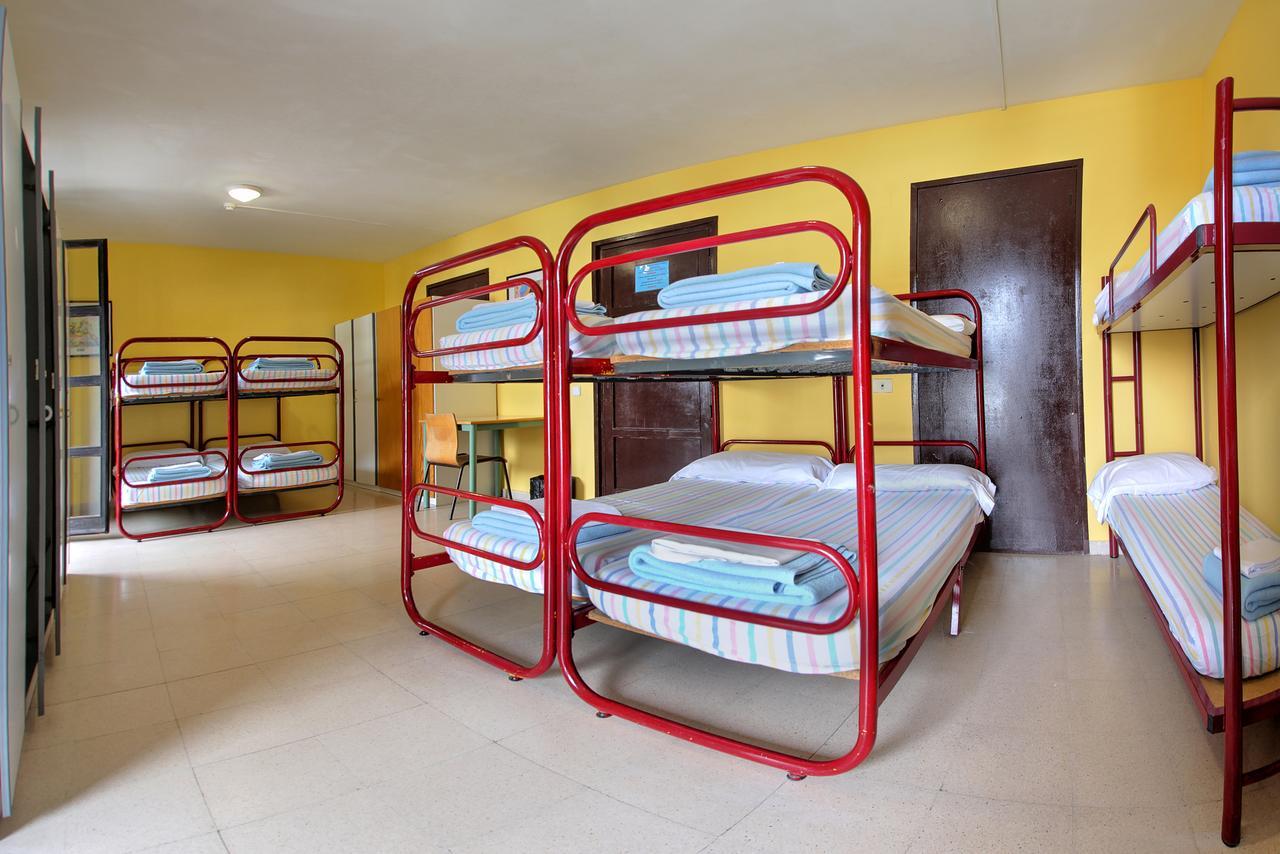Albergue Era Garona ซาลาร์ดู ภายนอก รูปภาพ